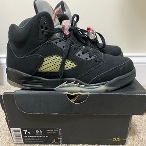 Jordan 5 “OG Black Metallic”